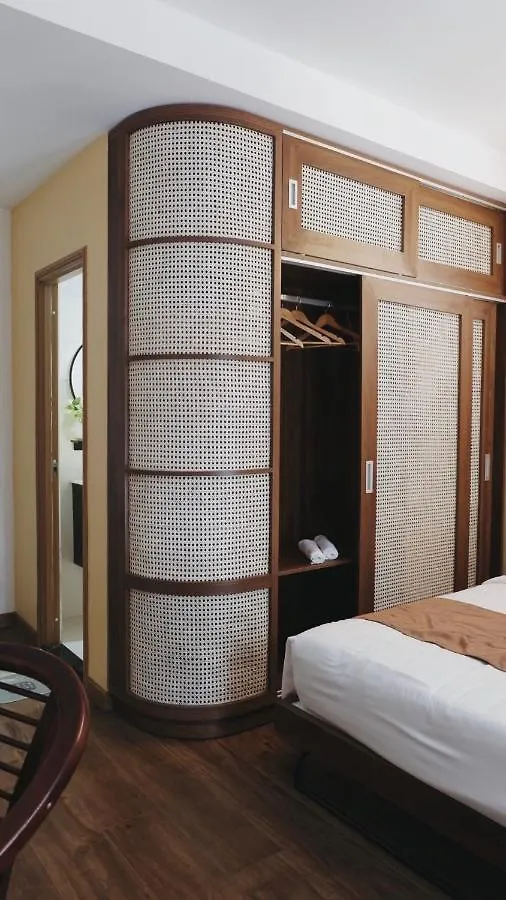 Emmie Nha Trang Hotel